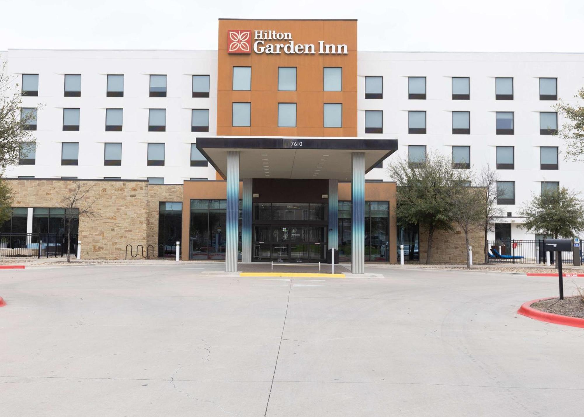 Hilton Garden Inn Austin Airport Kültér fotó